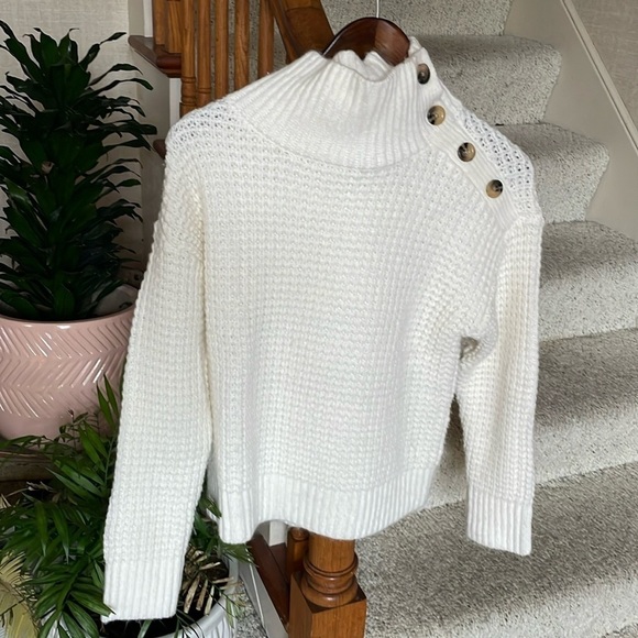 Ann Taylor The Weekend Chunky Knit Pop Over Turtleneck Sweater - Picture 2 of 10